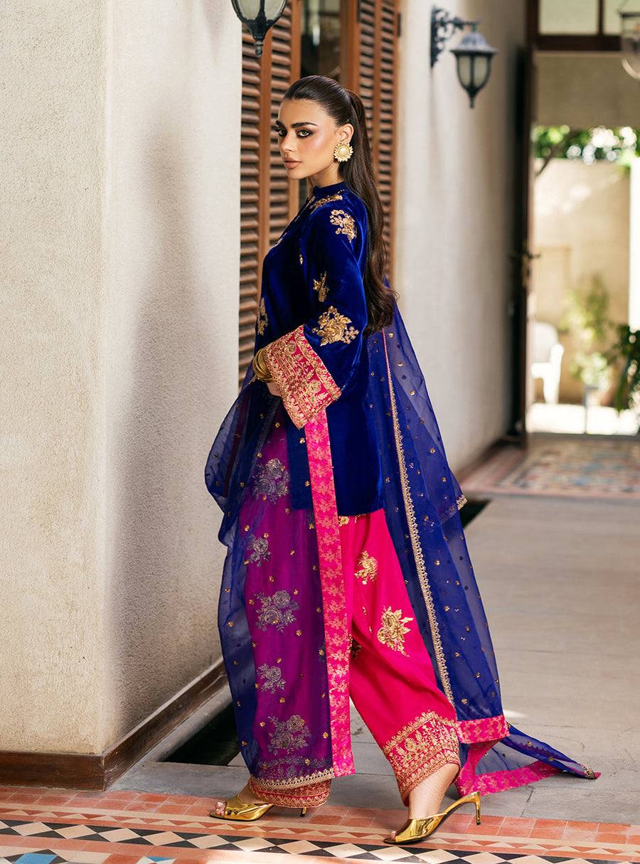 Zainab Chottani Embroidered Velvet Unstitched 3Pc Suit - Jia