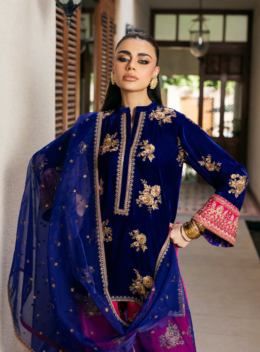 Zainab Chottani Embroidered Velvet Unstitched 3Pc Suit - Jia