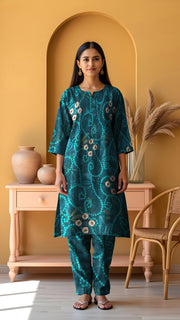 Khanabadosh Printed Winter Khaddar Unstitched 2Pc Suit KBWUS-0055