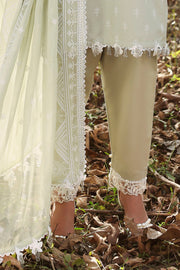 Gul Ahmed Luxury Lawn Unstitched Embroidered 3Pc Suit KD-62004