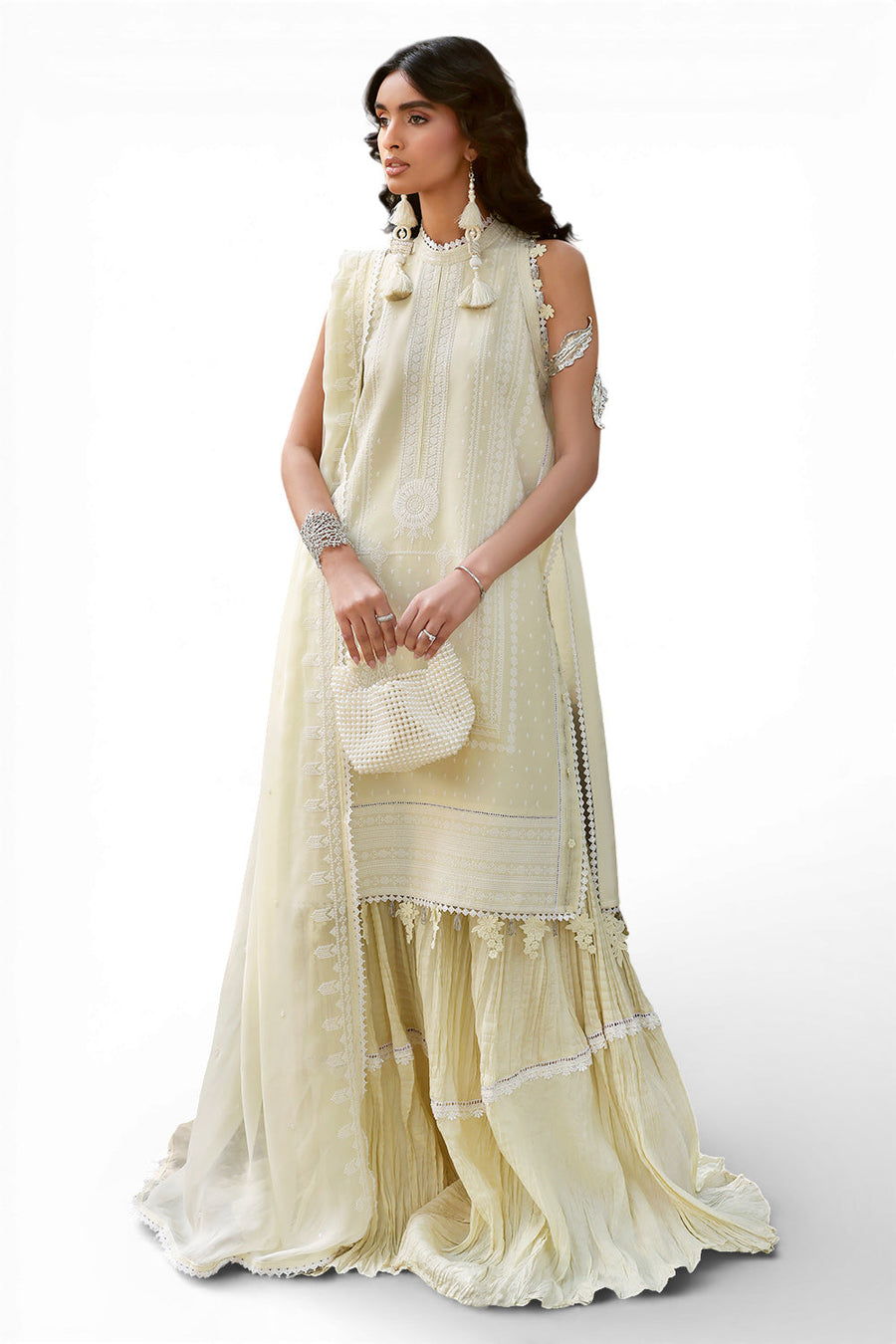 Gul Ahmed Luxury Lawn Unstitched Embroidered 3Pc Suit KD-62005