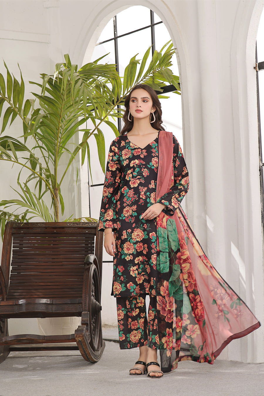 Feathers Premium Printed Lawn Unstitched 3Pc Suit KNIGHT-FT351