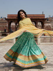KAHF Aangan Embroidered Luxury Lawn Unstitched 3Pc Suit KPS-7A NAZISH