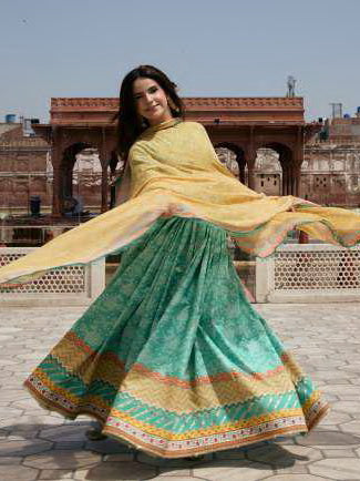 KAHF Aangan Embroidered Luxury Lawn Unstitched 3Pc Suit KPS-7A NAZISH