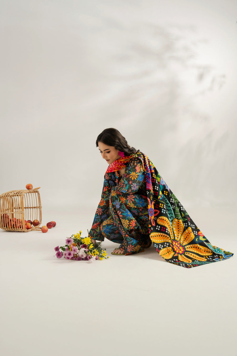 Feathers Dosti Digital Printed Khaddar Unstitched 3Pc Suit KREST-FT582