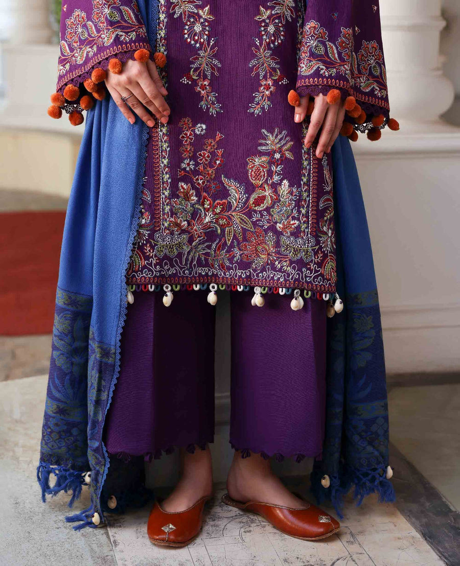 Republic Womenswear Amaris Unstitched Khaddar 3Pc Suit D-03 Kaia