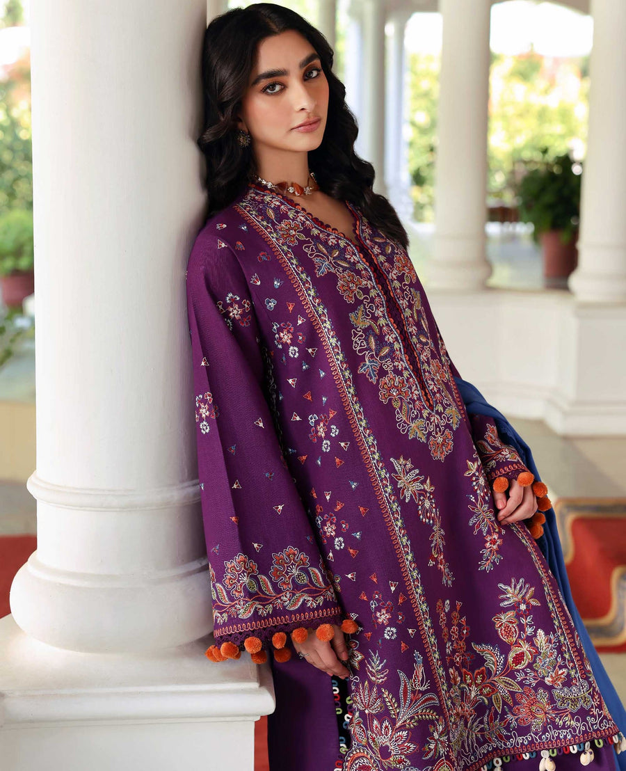 Republic Womenswear Amaris Unstitched Khaddar 3Pc Suit D-03 Kaia