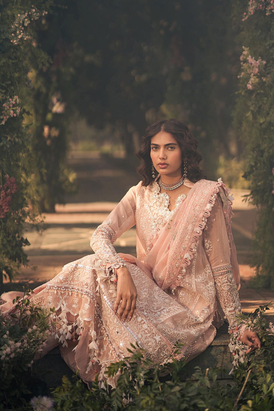 Sana Safinaz Embroidered Luxury Lawn Unstitched 3Pc Suit D-06A