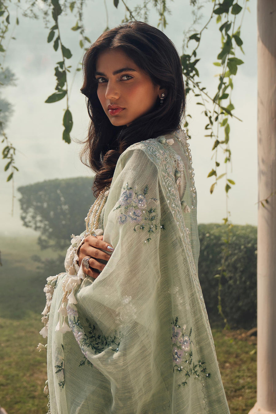 Sana Safinaz Embroidered Luxury Lawn Unstitched 3Pc Suit D-06B