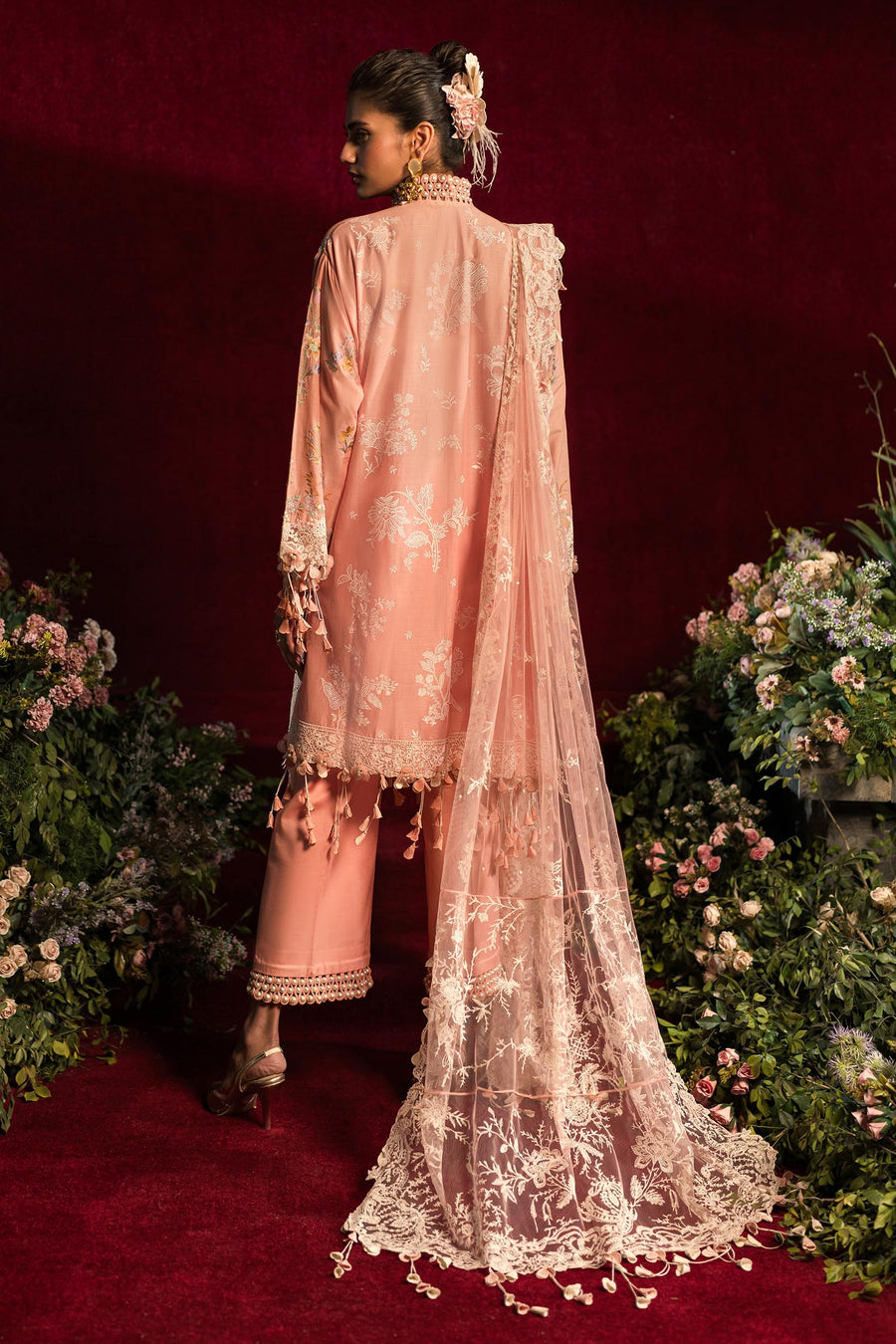 Sana Safinaz Embroidered Luxury Lawn Unstitched 3Pc Suit D-07A