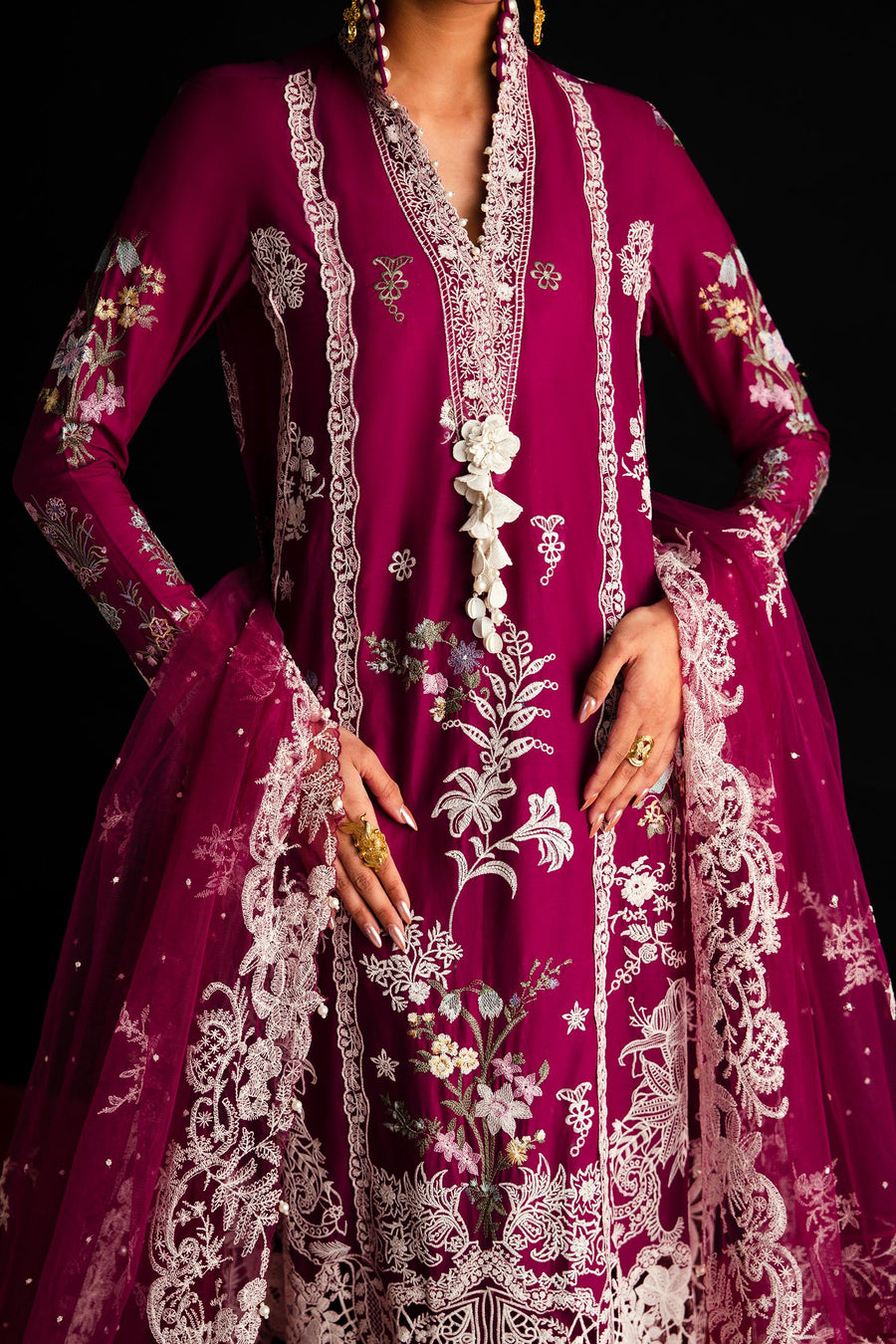 Sana Safinaz Embroidered Luxury Lawn Unstitched 3Pc Suit D-07B