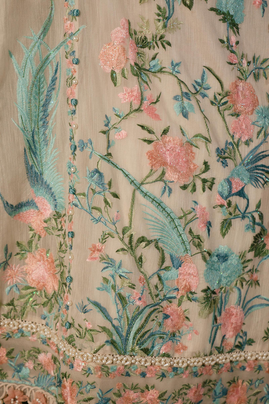 Sana Safinaz Embroidered Luxury Lawn Unstitched 3Pc Suit D-09B