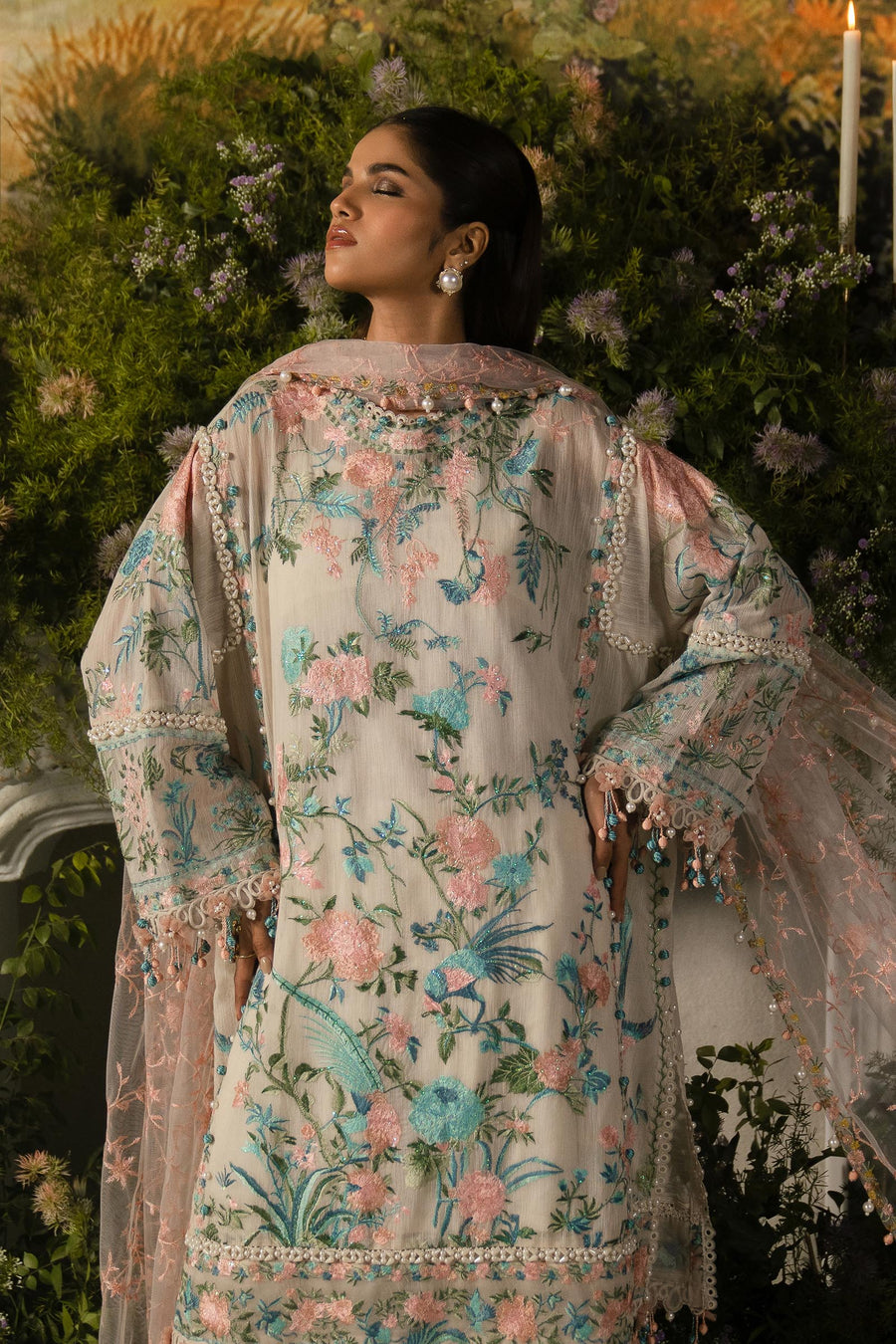 Sana Safinaz Embroidered Luxury Lawn Unstitched 3Pc Suit D-09B