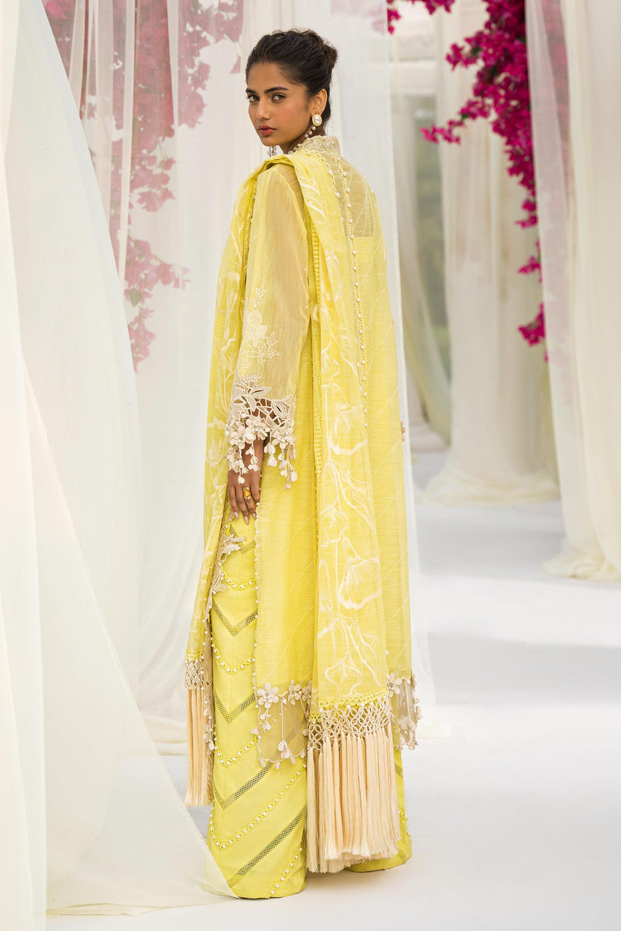 Sana Safinaz Embroidered Luxury Lawn Unstitched 3Pc Suit D-10A