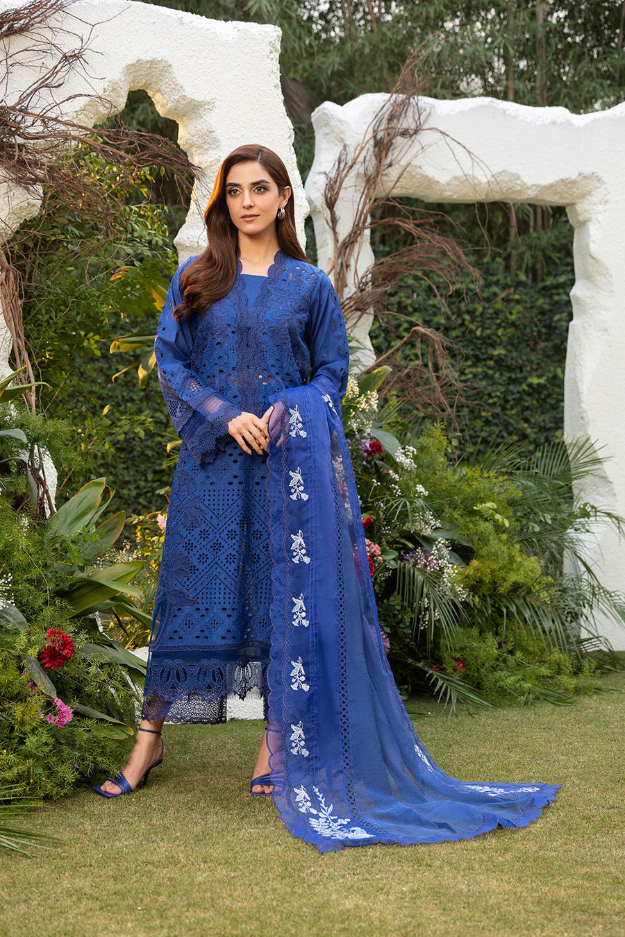 Sobia Nazir Embroidered Luxury Lawn Unstitched 3Pc Suit D-01B