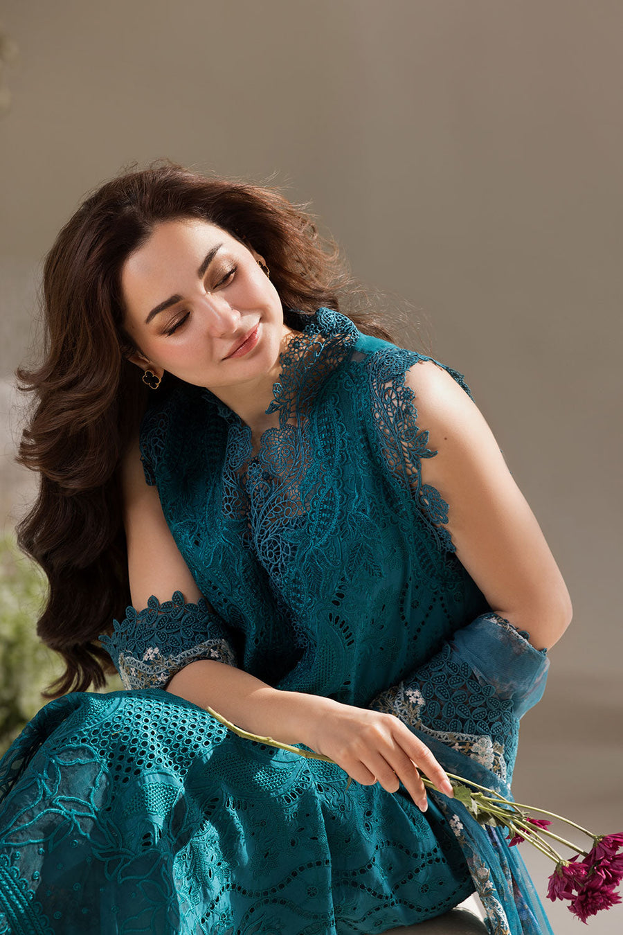 Sobia Nazir Embroidered Luxury Lawn Unstitched 3Pc Suit D-02A