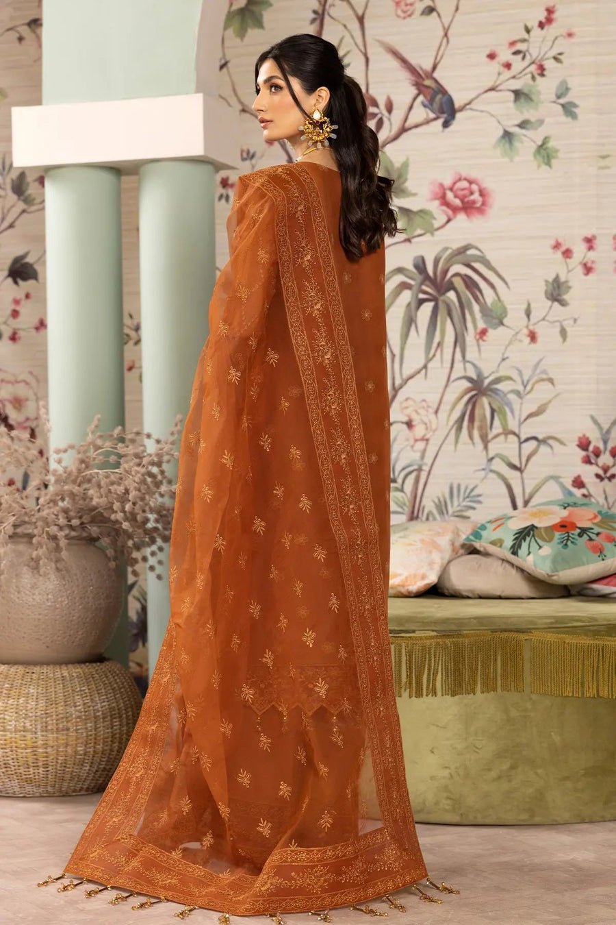 AF-DHG-5015-Larisa Dhaagay V02