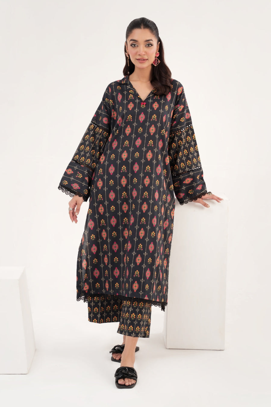 Ittehad Textiles Printed Cotton Unstitched 2Pc Suit LF-HC23-2316