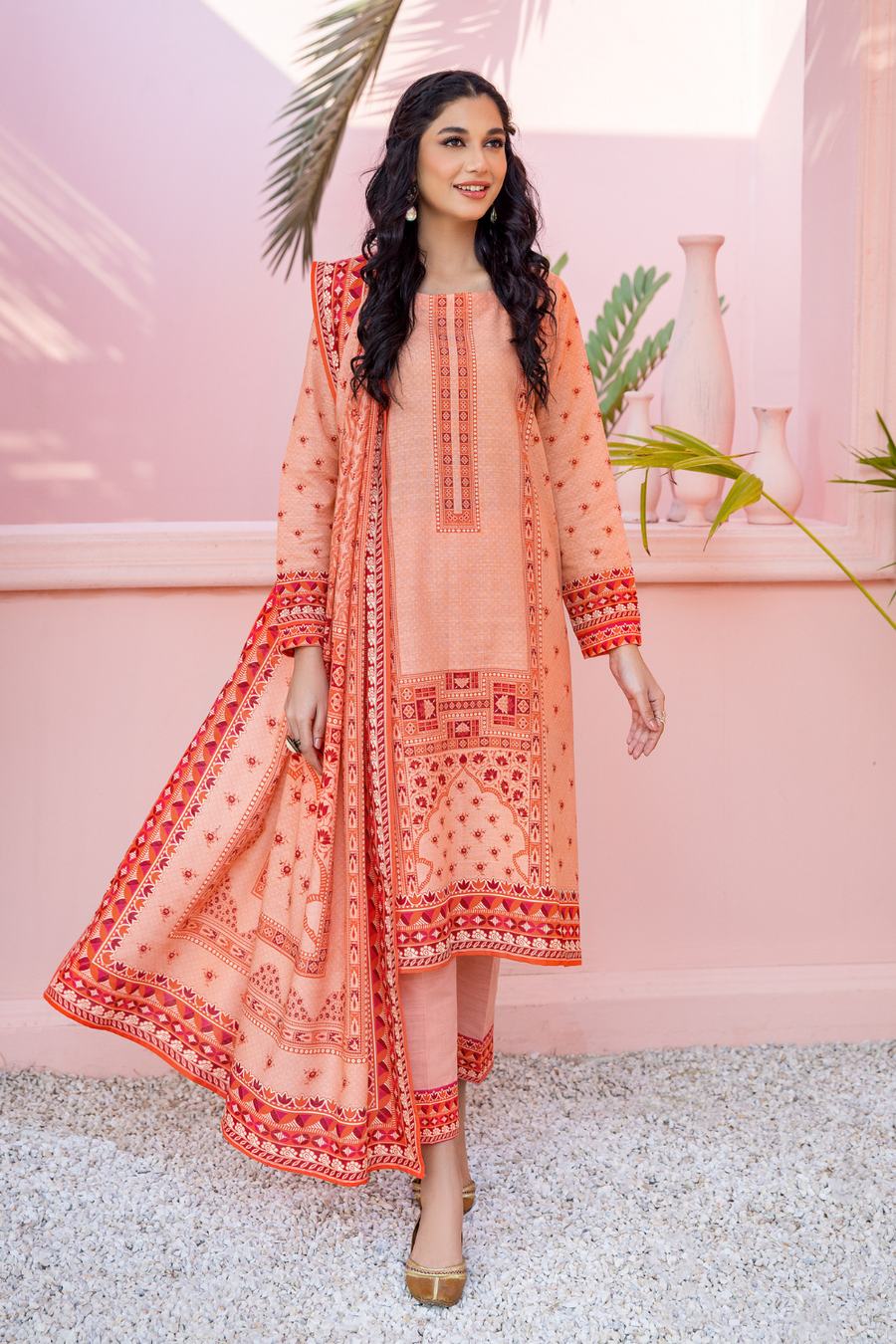 Ittehad Textiles Printed Khaddar Unstitched 3Pc Suit LF-VSK-001