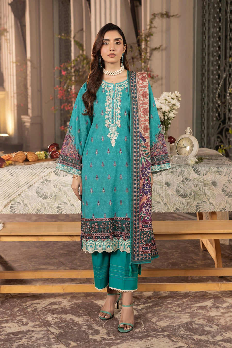 Lakhany Komal Embroidered Lawn Unstitched 3Pc Suit LG-AR-0131