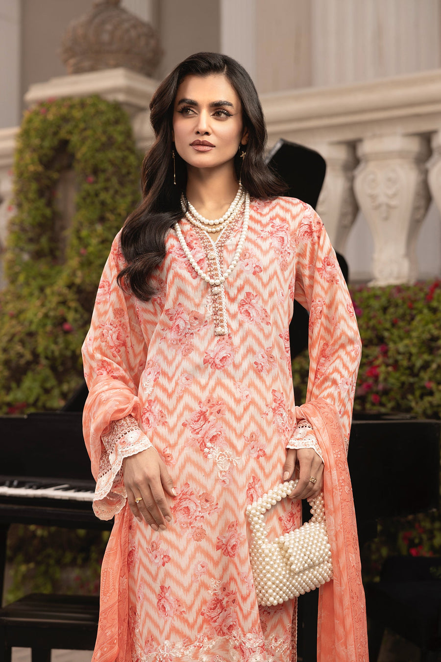 Lakhany Komal Embroidered Lawn Unstitched 3Pc Suit LG-MM-0254