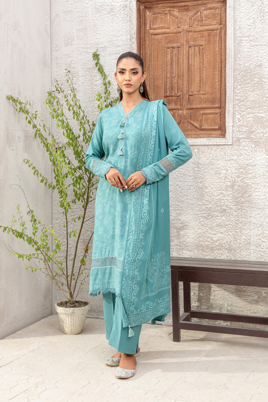 Lakhany Printed Pashmina Unstitched 3Pc Suit LG-RK-0091-B