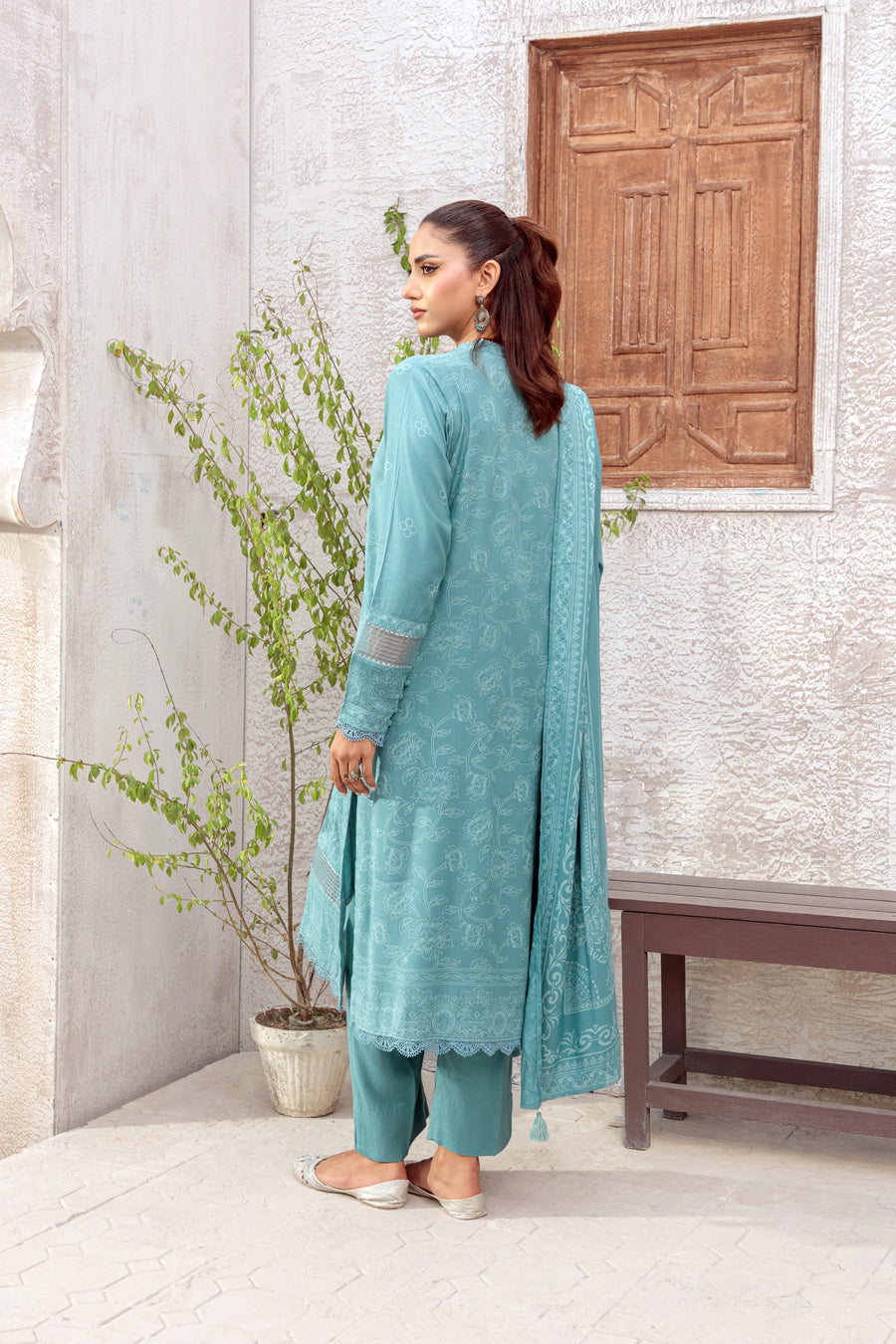 Lakhany Printed Pashmina Unstitched 3Pc Suit LG-RK-0091-B