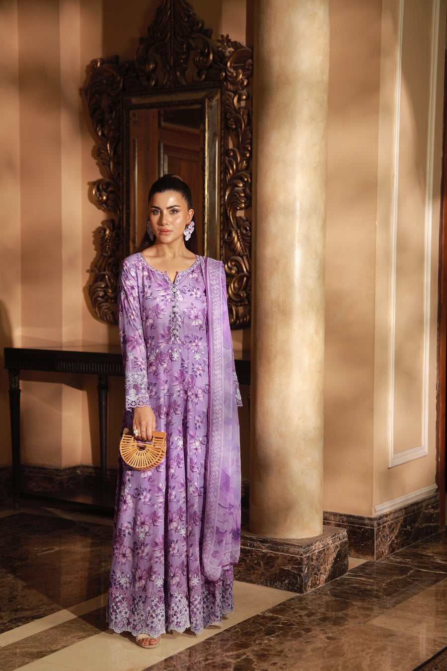 Lakhany Komal Embroidered Lawn Unstitched 3Pc Suit LG-RK-0097