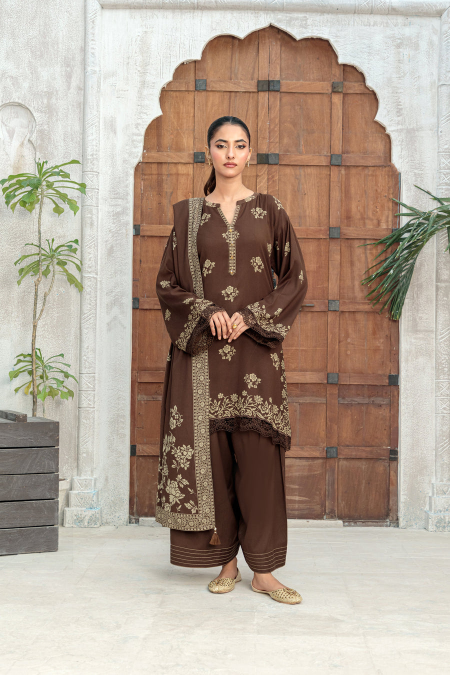 Lakhany Printed Pashmina Unstitched 3Pc Suit LG-RL-0335-C