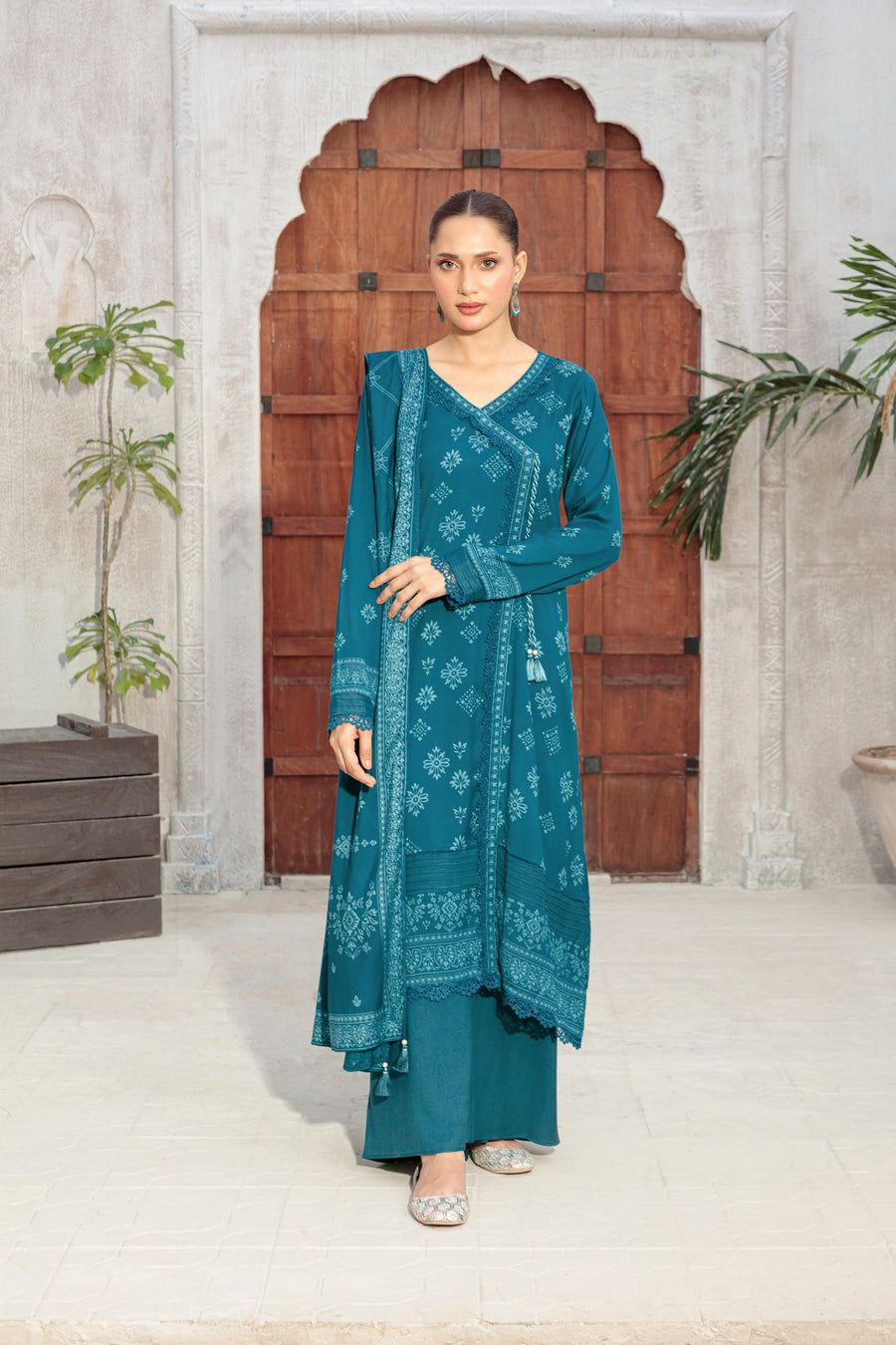 Lakhany Printed Pashmina Unstitched 3Pc Suit LG-RL-0346-C