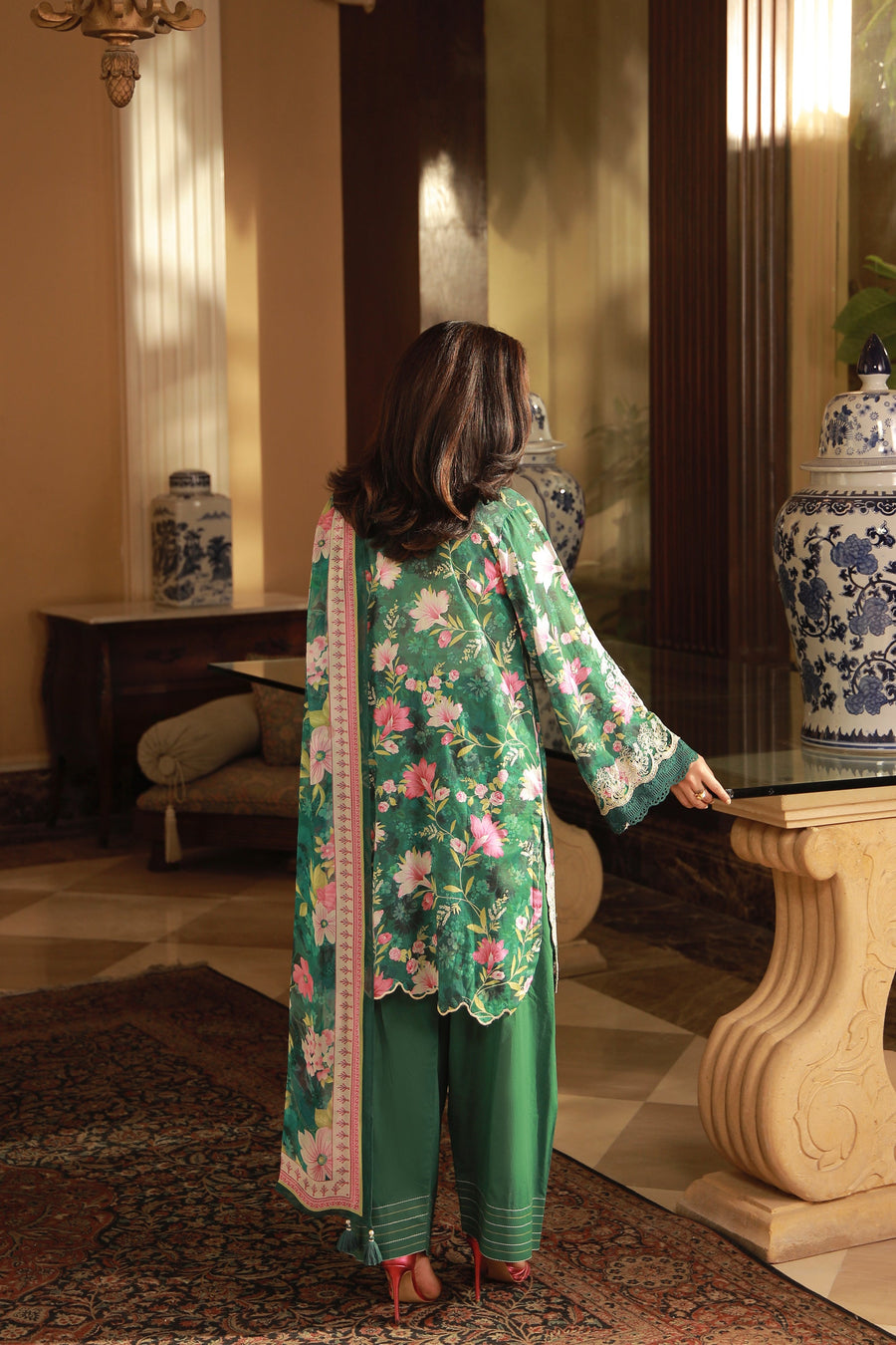 Lakhany Komal Embroidered Lawn Unstitched 3Pc Suit LG-SG-0050
