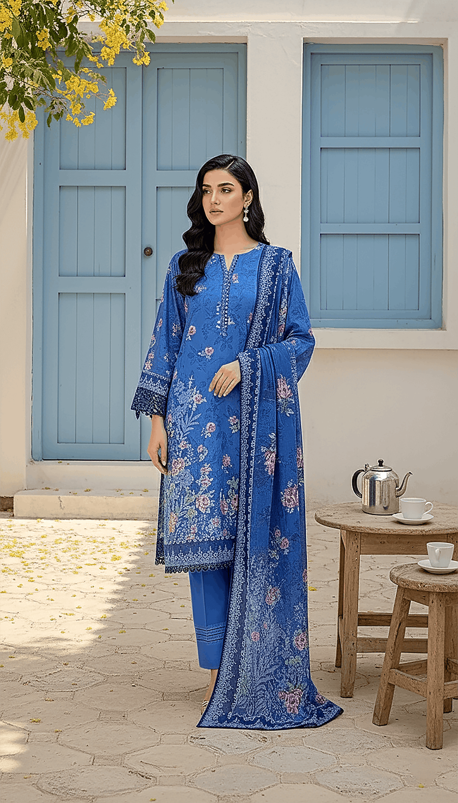 Lakhany Summer Prints Lawn Unstitched 3Pc Suit LG-SG-0091