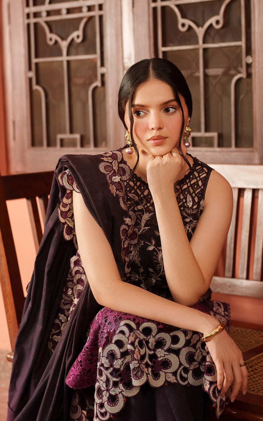 Asifa & Nabeel Pashmina Luxe Unstitched Embroidered 3Pc Suit LWC25-09 Siera