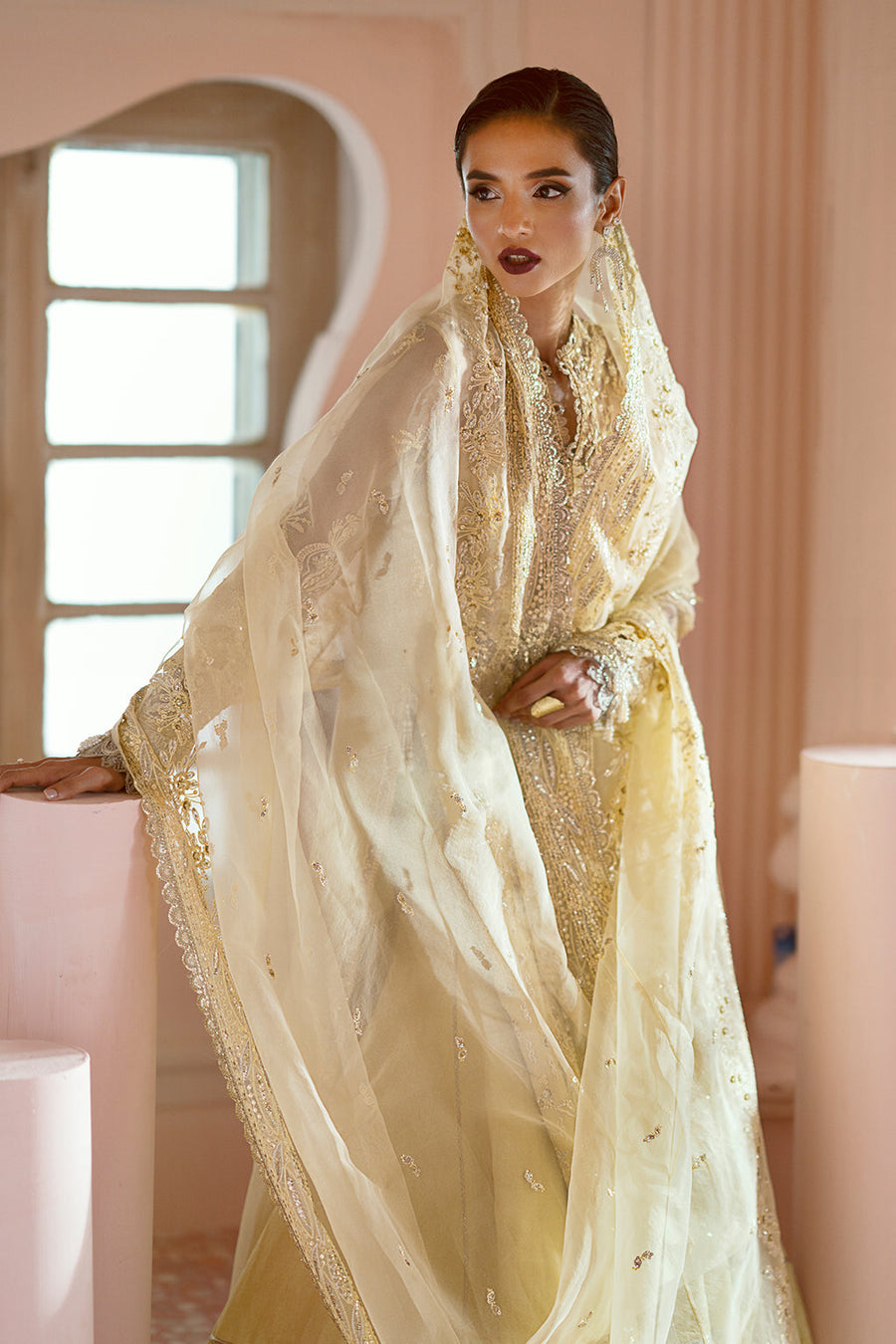 Ayzel Luminara Embroidered Organza Unstitched 3Pc Suit AWF-02 LEIA