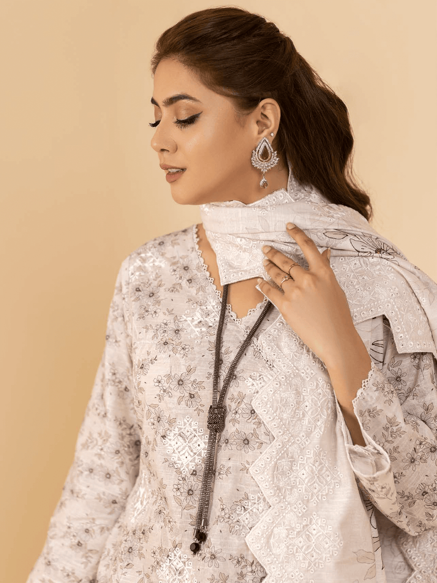 Mumtaz by Manizay Premium Embroidered Khaddar Unstitched 3Pc Suit M-08