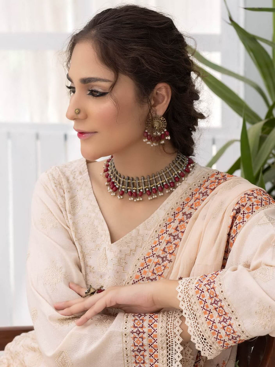 Gulfaam by Manizay Embroidered Karandi Unstitched 3Pc Suit M-09