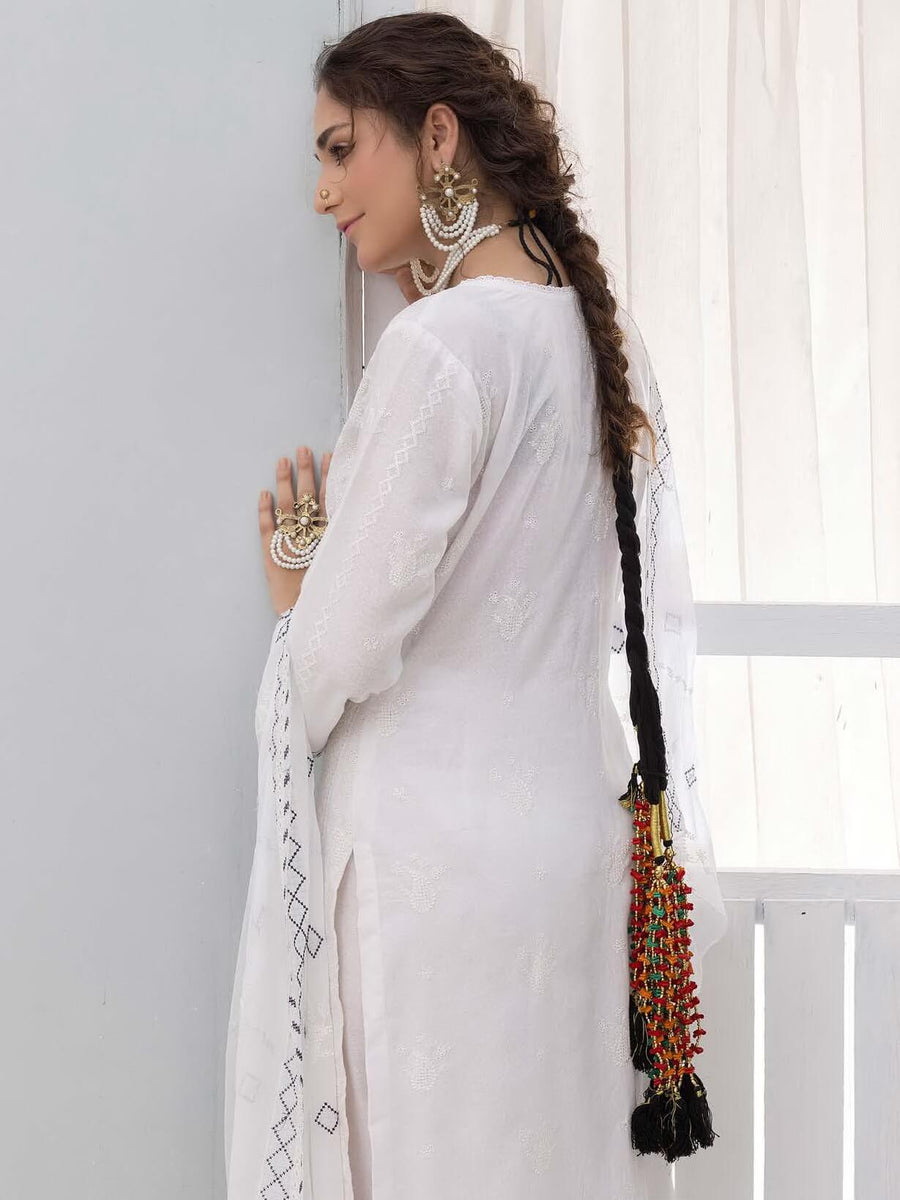Gulfaam by Manizay Embroidered Karandi Unstitched 3Pc Suit M-10