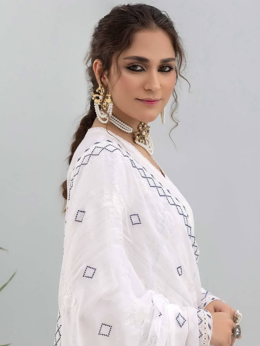 Gulfaam by Manizay Embroidered Karandi Unstitched 3Pc Suit M-10