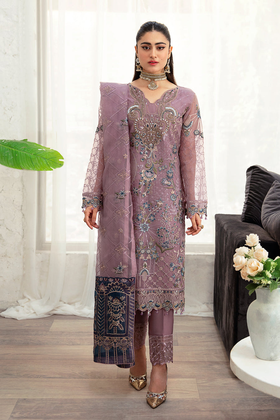 Ramsha Minhal Vol-10 Embroidered Organza Unstitched 3Pc Suit M-1005