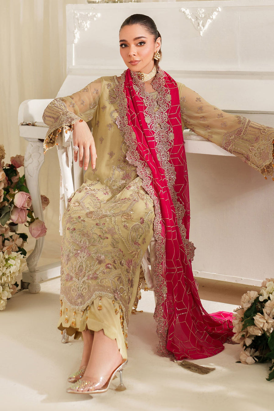 Imrozia Serene Noore Embroidery Chiffon Unstitched 3Pc Suit M-95 DHALIA