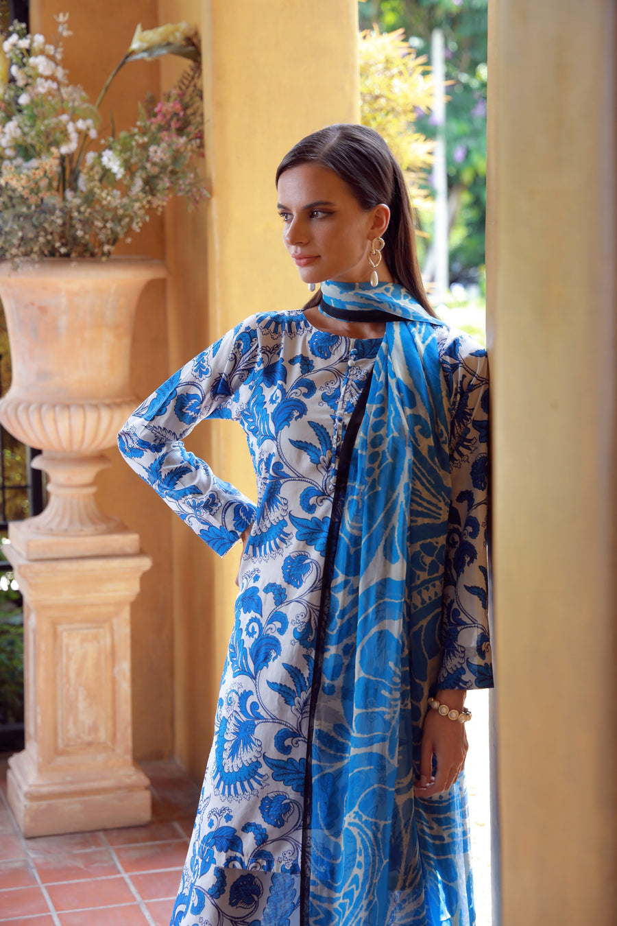 Feathers Stillness In Bloom Unstitched Printed Lawn 3Pc Suit MARVINA-FT541