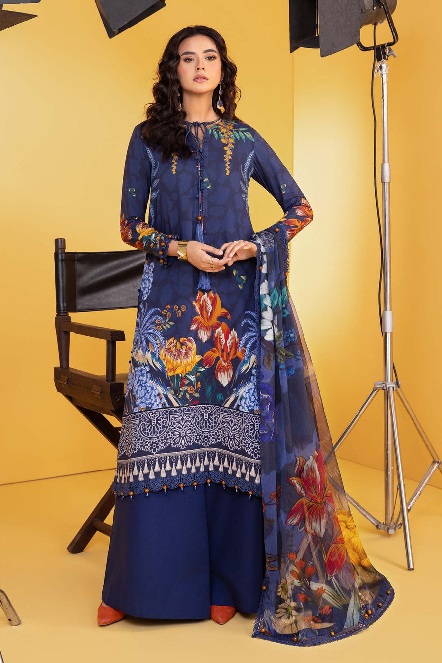 Maria.B M.Basics Printed Linen Unstitched 3Pc Suit MB-CUS25-1109-B