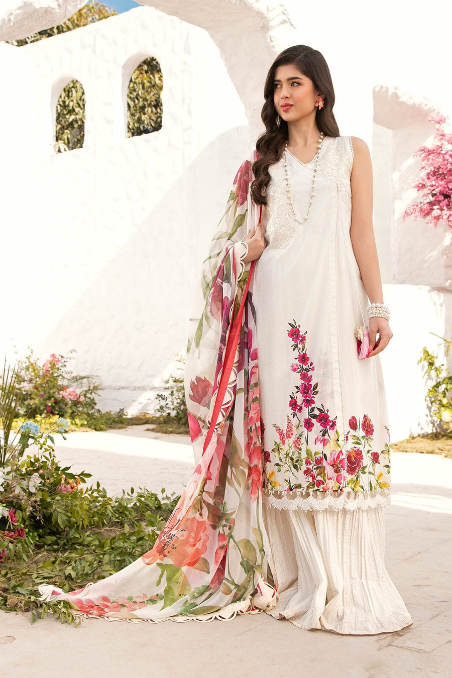 Maria.B M.Basics Embroidered Lawn Unstitched 3Pc Suit MB-CUS25-701B