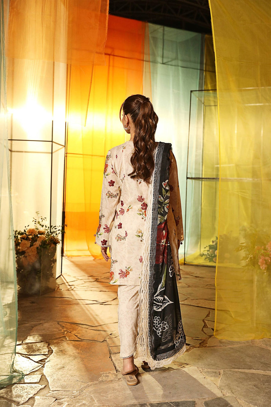 Maria.B M.Basics Embroidered Lawn Unstitched 3Pc Suit MB-CUS25-702B