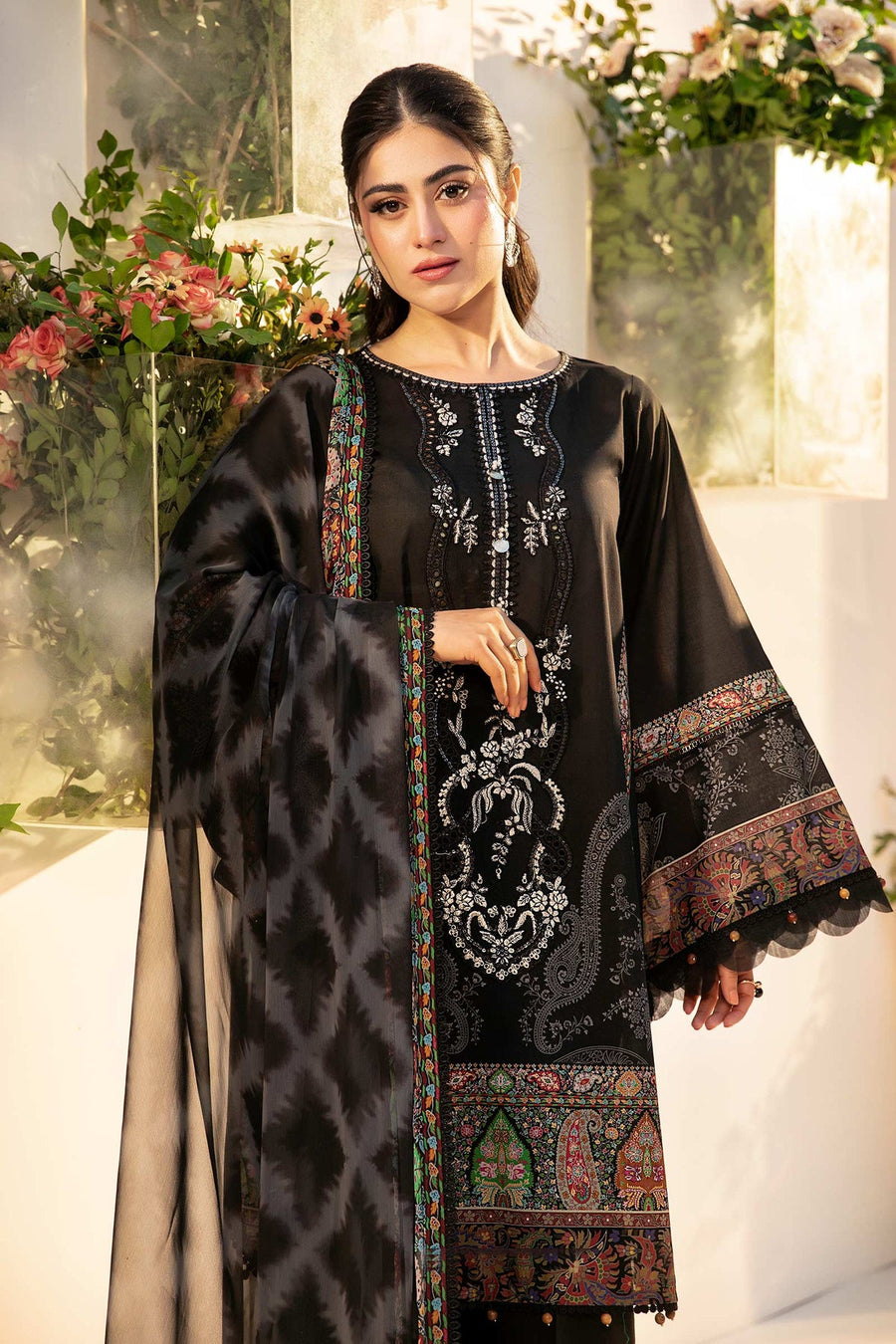 Maria.B M.Basics Embroidered Lawn Unstitched 3Pc Suit MB-CUS25-703A