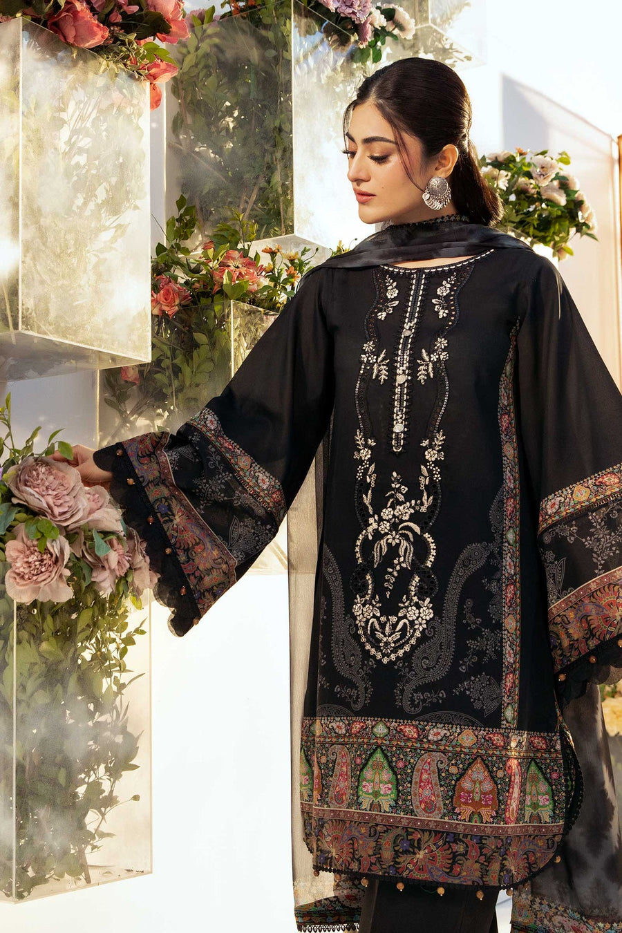 Maria.B M.Basics Embroidered Lawn Unstitched 3Pc Suit MB-CUS25-703A