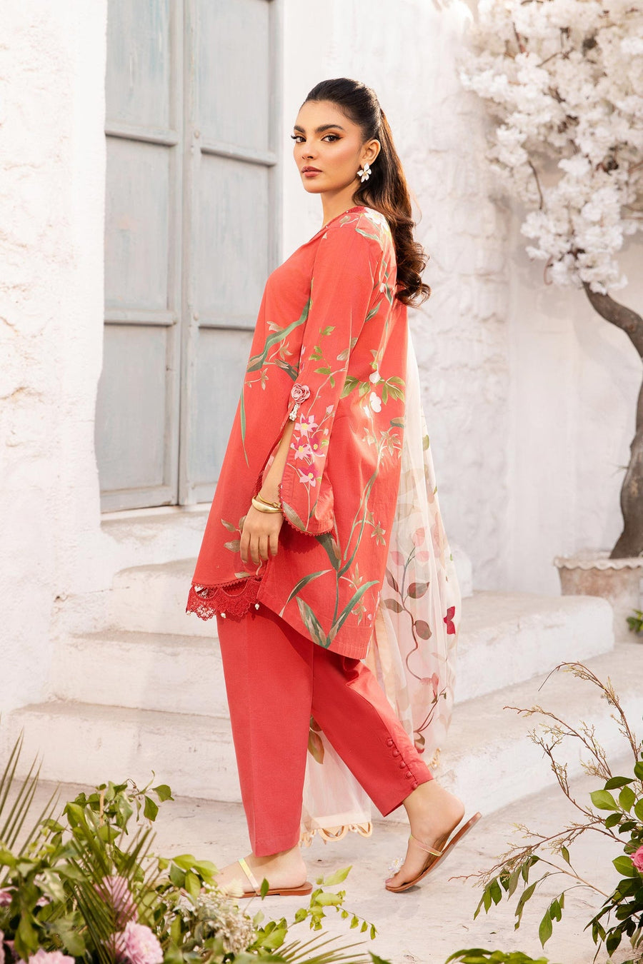 Maria.B M.Basics Embroidered Lawn Unstitched 3Pc Suit MB-CUS25-707B