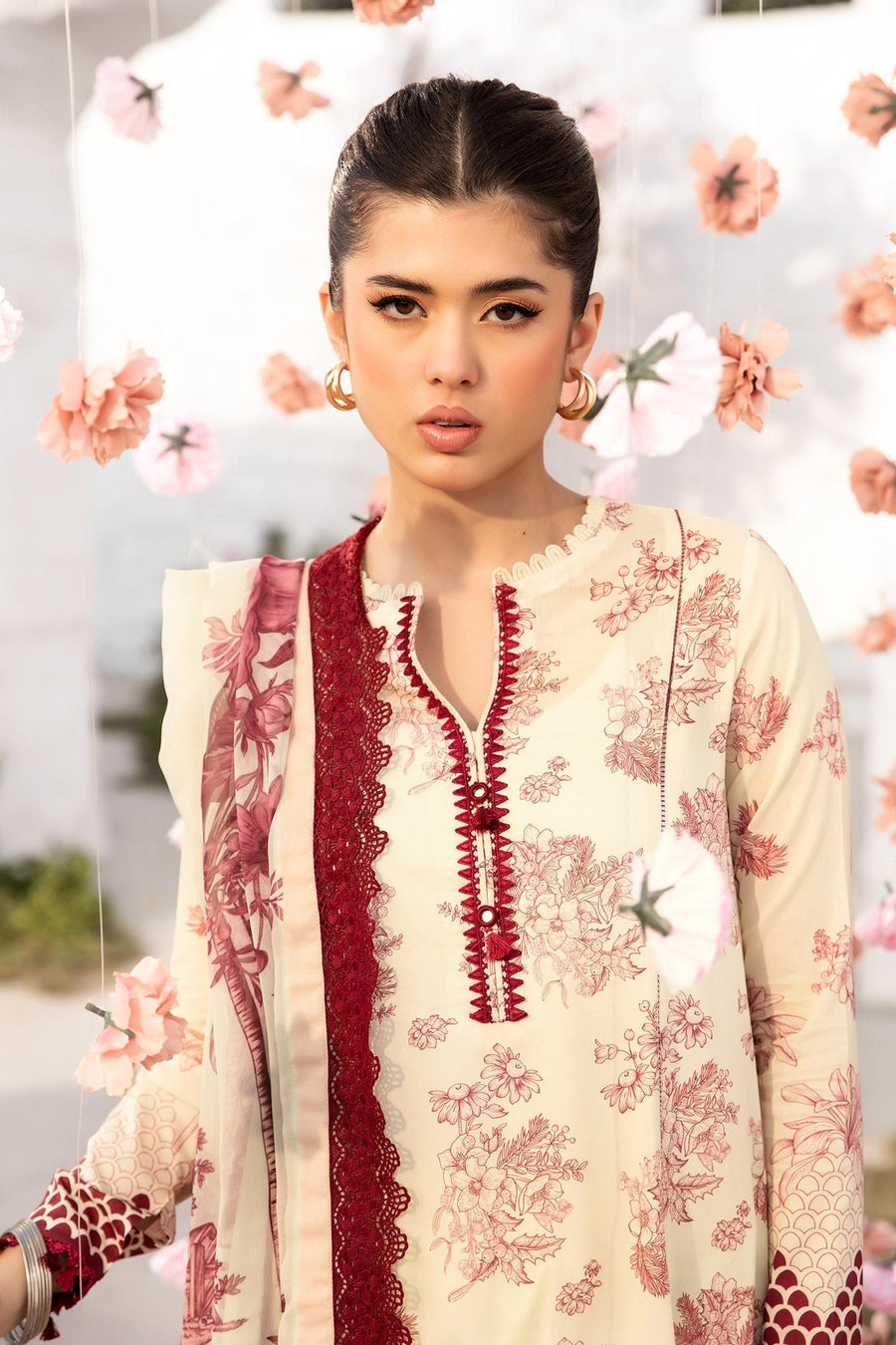 Maria.B M.Basics Embroidered Lawn Unstitched 3Pc Suit MB-CUS25-708A