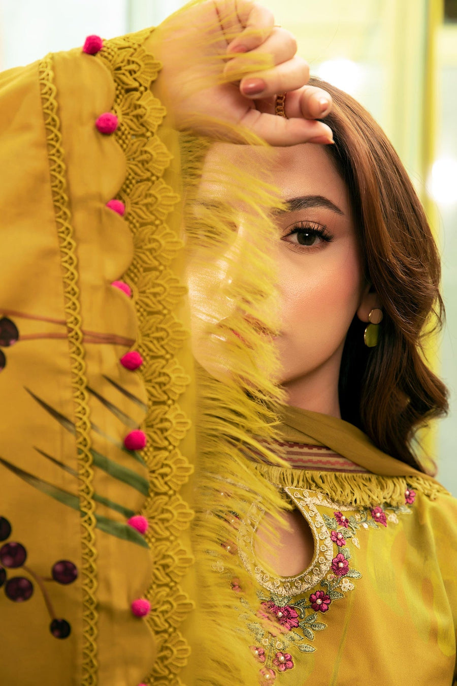 Maria.B M.Basics Embroidered Lawn Unstitched 3Pc Suit MB-CUS25-710A
