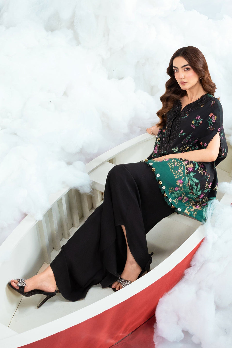 Maria.B M.Basics Embroidered Lawn Unstitched 3Pc Suit MB-CUSV14-01B